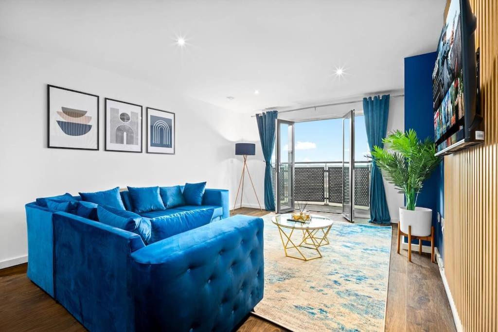 Spacious 2 Bed Apt B'Ham Cc With Parking Sleeps 7 Birmingham Dış mekan fotoğraf